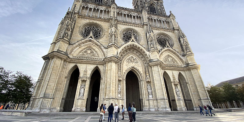 illustration de Orléans de haut en bas