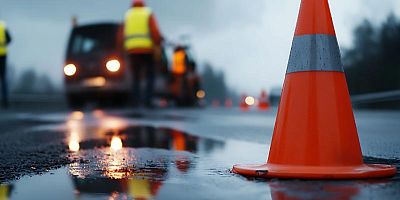 Aux côtés des secours, des techniciens spécialisés analysent chaque détail laissé par un accident.